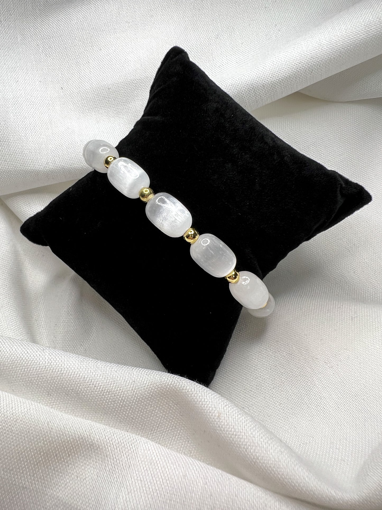 Selene (Gold)